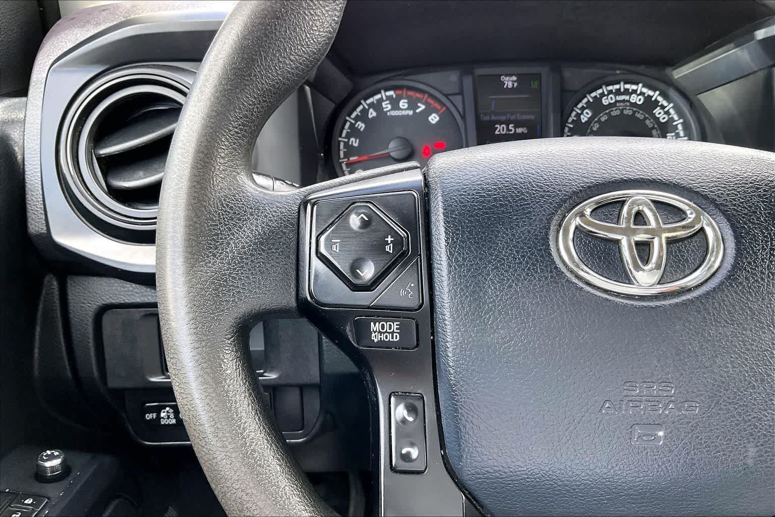 Used 2018 Toyota Tacoma SR5 RWD image 24