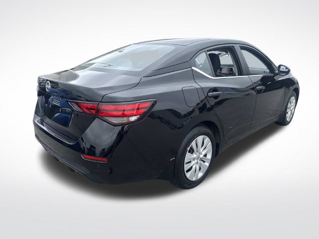 Used 2025 Nissan Sentra S FWD image 6