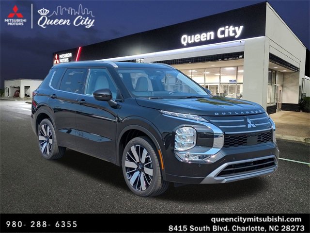 New 2025 Mitsubishi Outlander SEL image 1