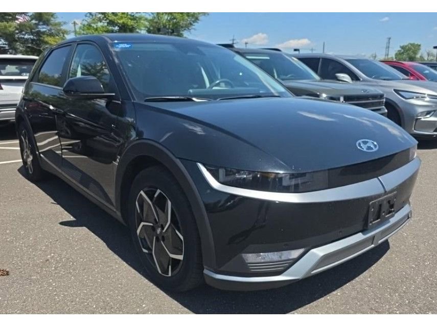 Used 2024 Hyundai Ioniq 5 SEL AWD/4WD image 2