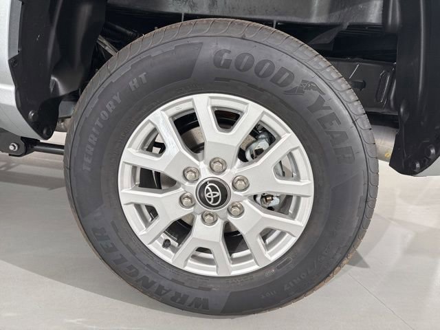 New 2025 Toyota Tacoma SR5 image 11