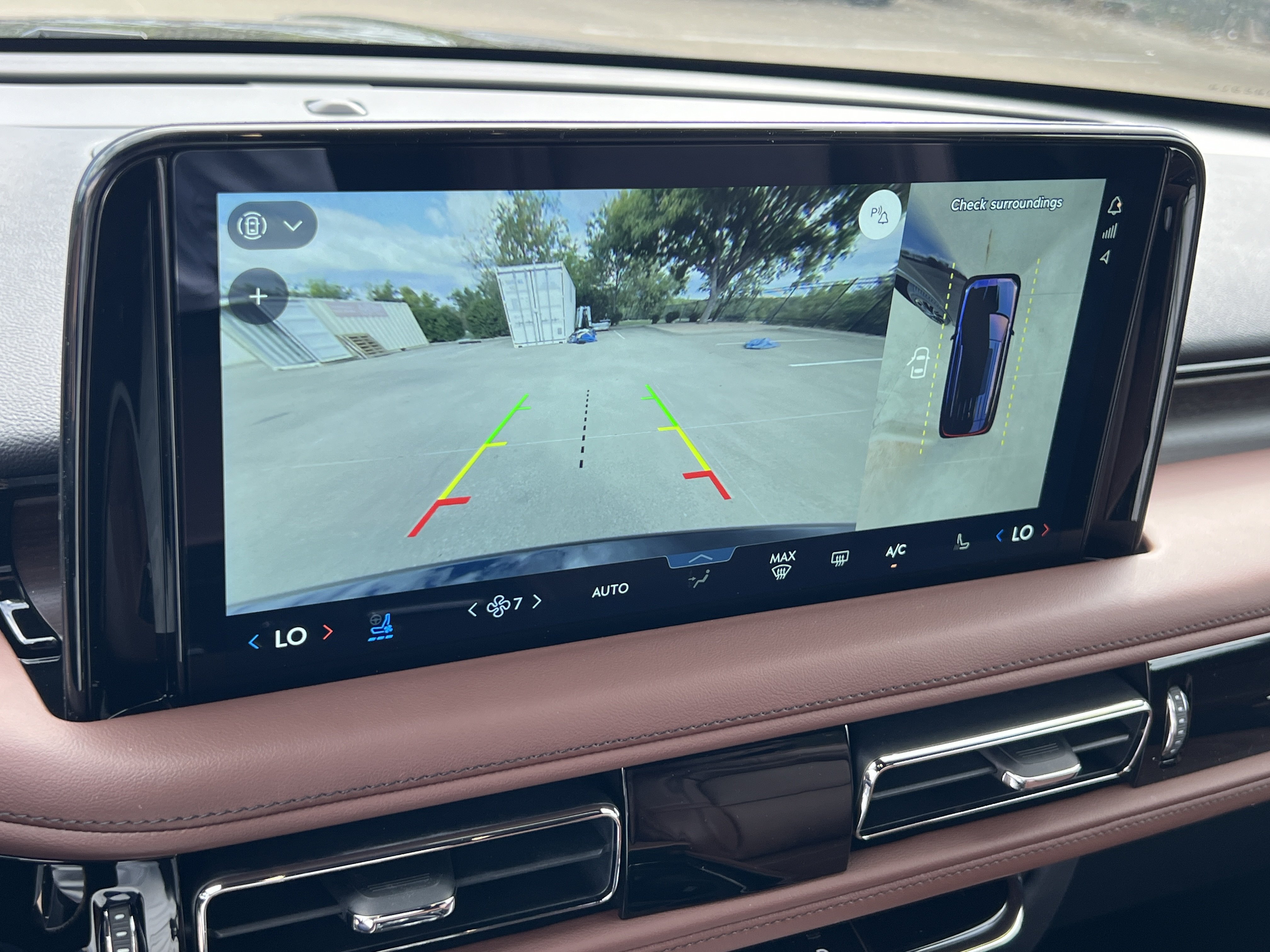 New 2027 Lincoln Aviator Reserve w/ Jet Appearance Package RWD image 19