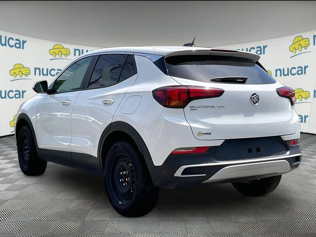 Used 2022 Buick Encore GX Preferred w/ Cold Weather Comfort Package AWD/4WD image 4
