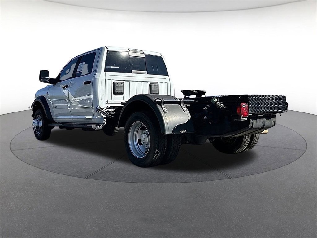 Used 2023 RAM 4500 SLT w/ Quick Order Package 2YG SLT image 3