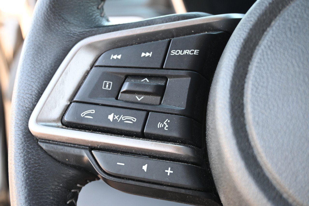 Used 2023 Subaru Ascent Limited w/ Technology Package AWD/4WD image 16