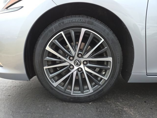 Used 2023 Lexus ES 350 w/ Premium Package FWD image 25