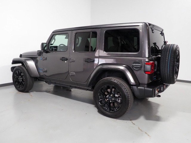 Used 2025 Jeep Wrangler 4xe Sahara w/ Safety Group AWD/4WD image 7