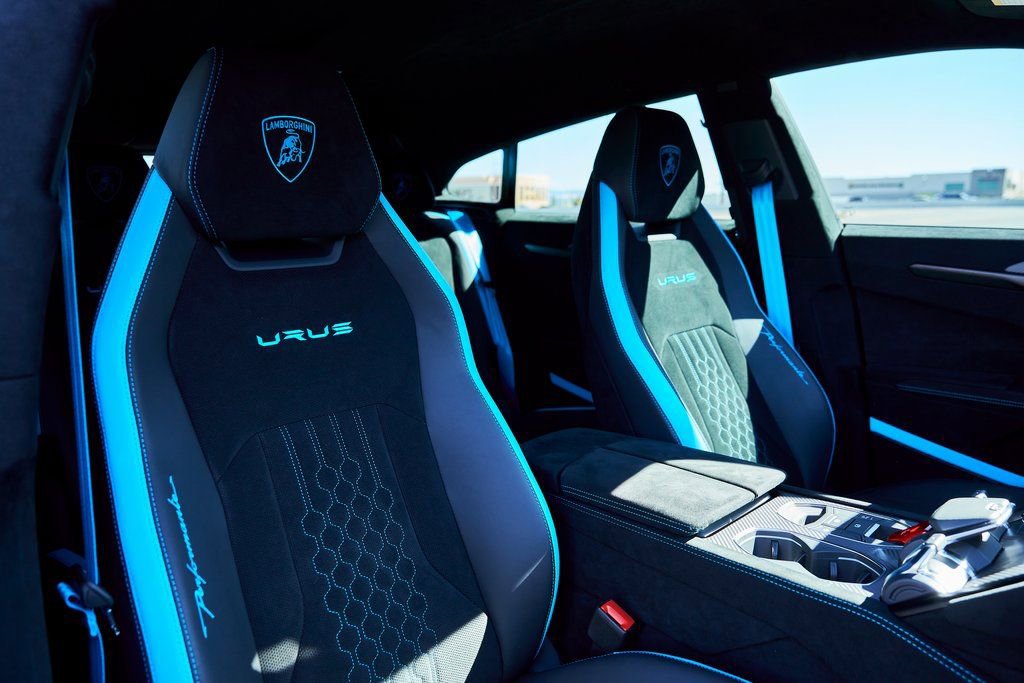 Used 2024 Lamborghini Urus Performante image 53
