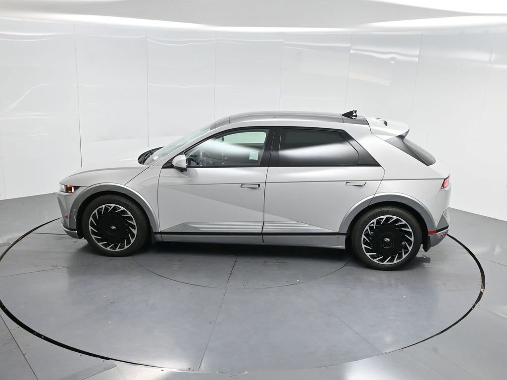 Used 2024 Hyundai Ioniq 5 Limited image 67