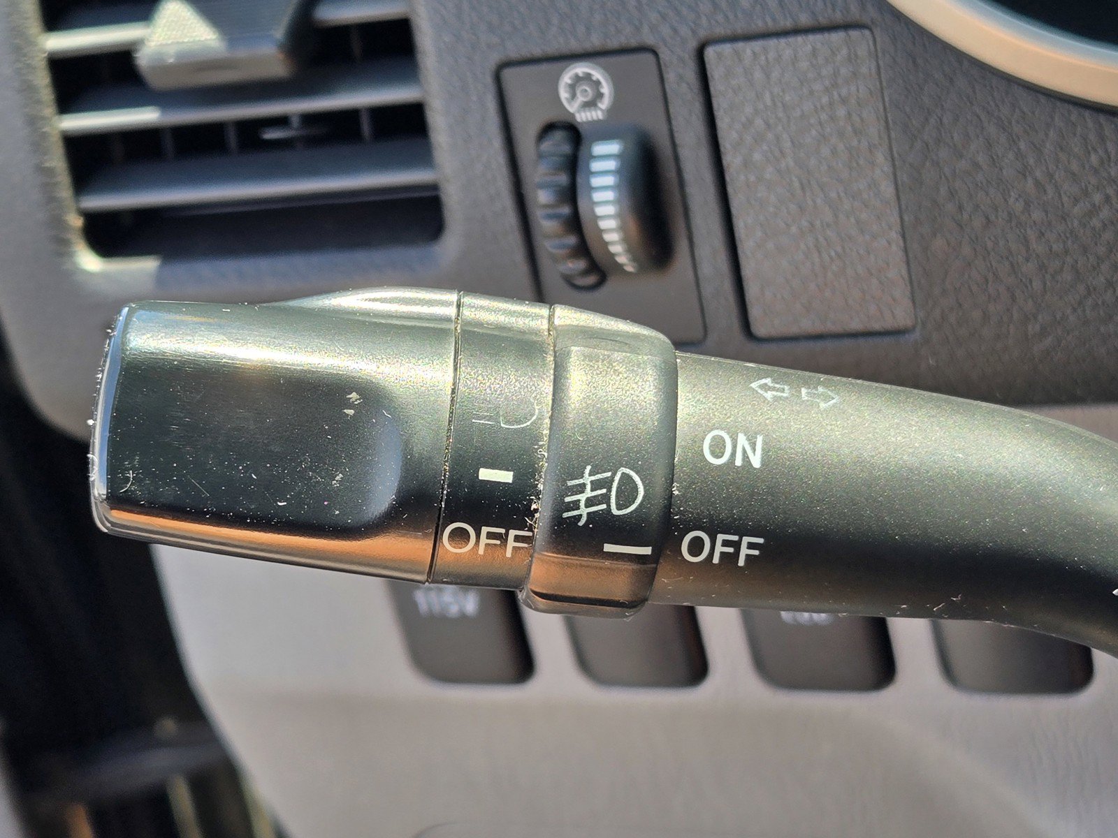 Used 2006 Toyota 4Runner SR5 RWD image 26