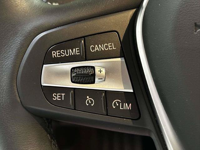 Used 2024 BMW 330i xDrive Sedan w/ Premium Package AWD/4WD image 23
