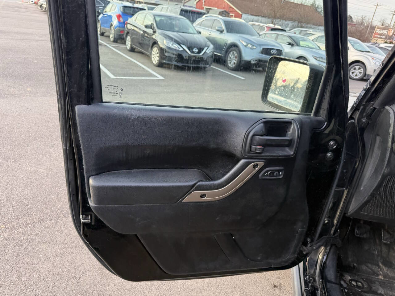 Used 2016 Jeep Wrangler Unlimited Sahara image 19