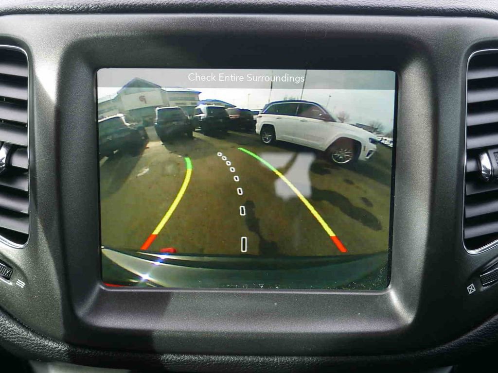 Used 2018 Jeep Compass Trailhawk w/ Leather Interior Group image 39