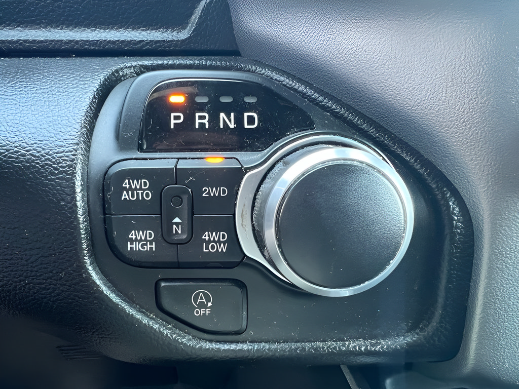Used 2019 RAM 1500 Big Horn AWD/4WD image 30