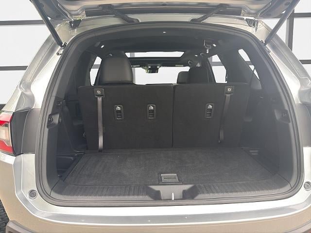 Used 2025 Honda Pilot TrailSport image 39