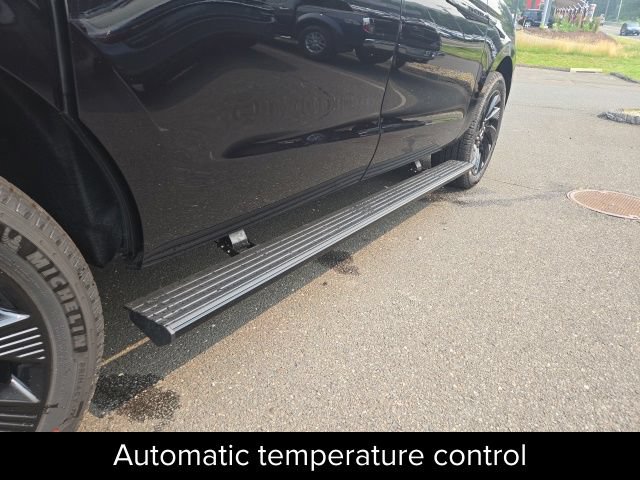 New 2027 Lincoln Navigator L Reserve w/ Jet Appearance Package AWD/4WD image 9