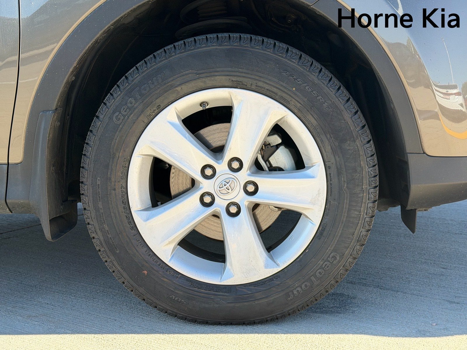 Used 2014 Toyota RAV4 XLE FWD image 7