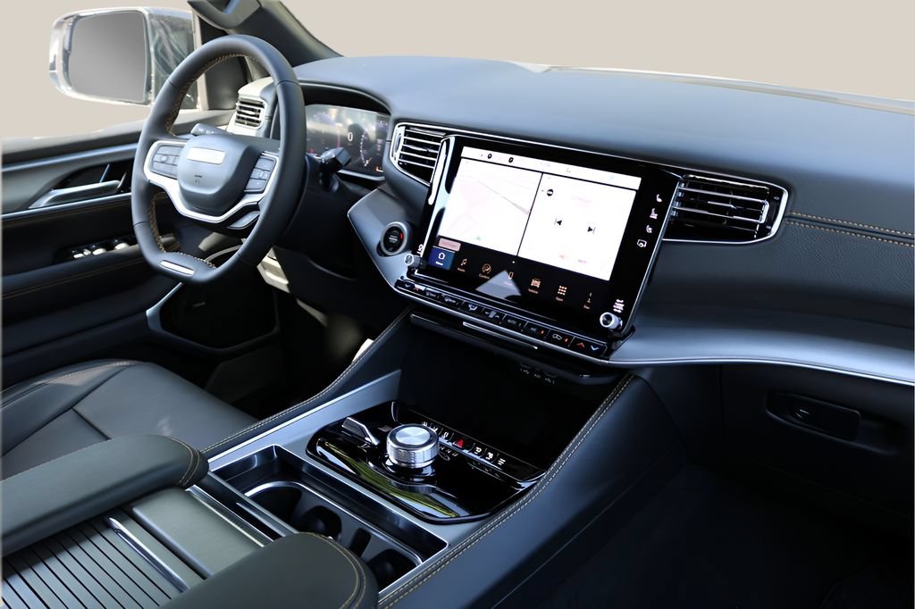 New 2026 Jeep Grand Wagoneer 4WD image 22