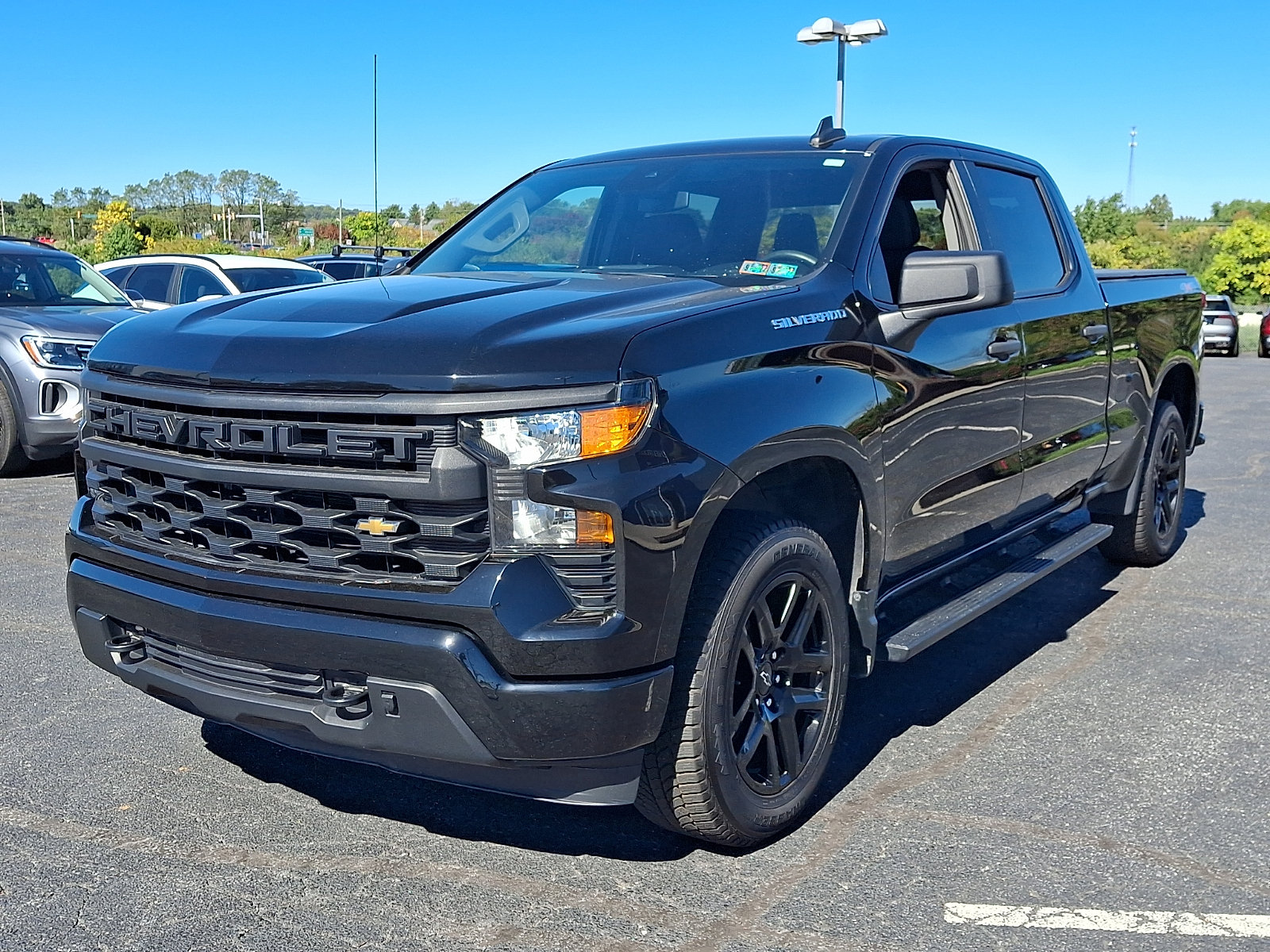 Used 2024 Chevrolet Silverado 1500 Custom AWD/4WD image 3