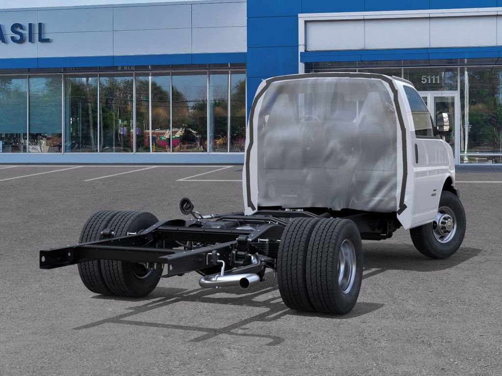 New 2025 Chevrolet Express 3500 w/ Power Convenience Package RWD image 4