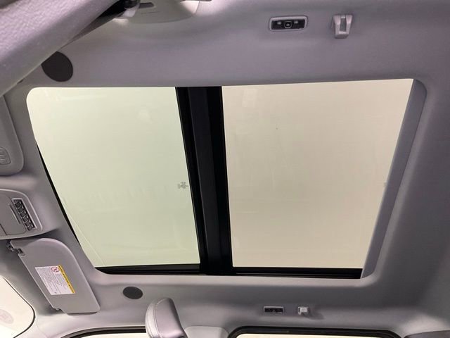 New 2025 Ford F350 Lariat w/ Lariat Ultimate Package image 17