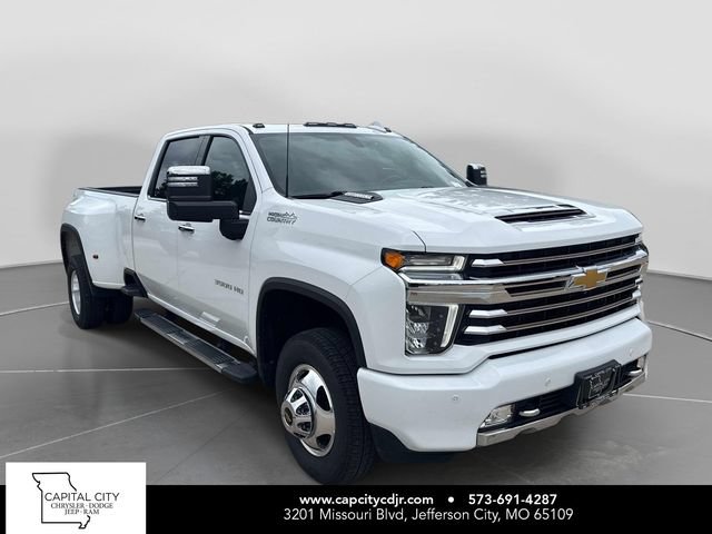 Used 2022 Chevrolet Silverado 3500 High Country AWD/4WD image 1