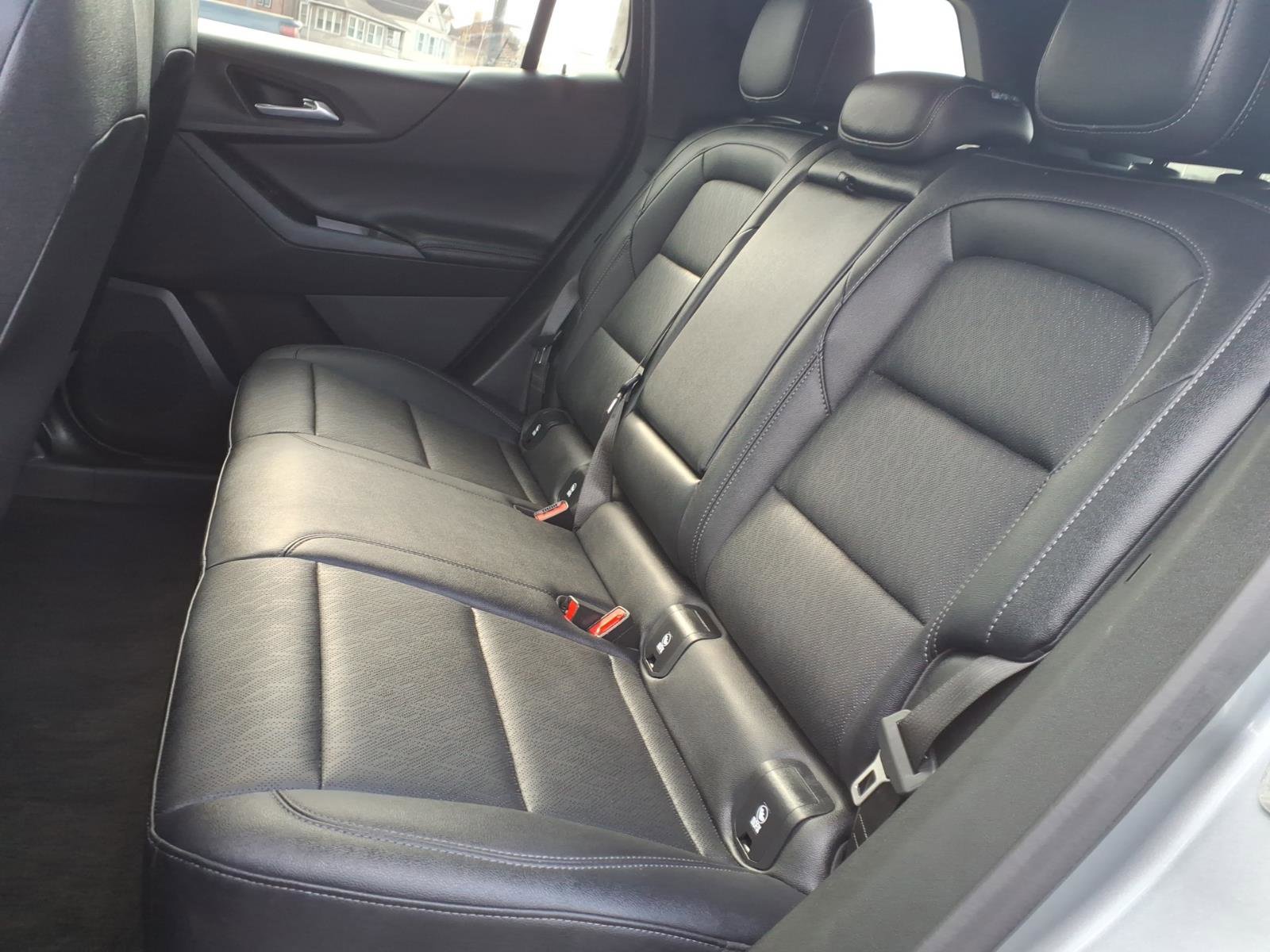 Used 2025 Chevrolet Equinox LT w/ Convenience Package II AWD/4WD image 13