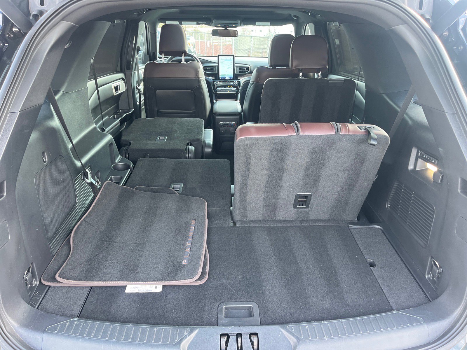 Used 2022 Ford Explorer Platinum w/ Equipment Group 601A image 20