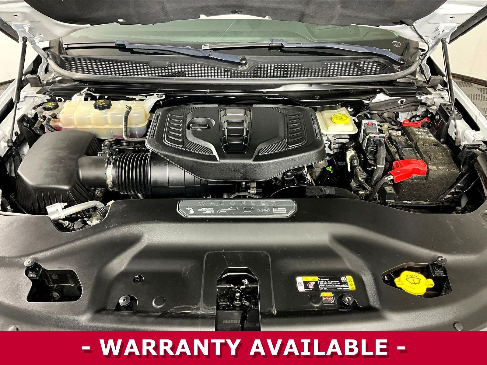 Used 2024 Jeep Wagoneer Series III AWD/4WD image 30