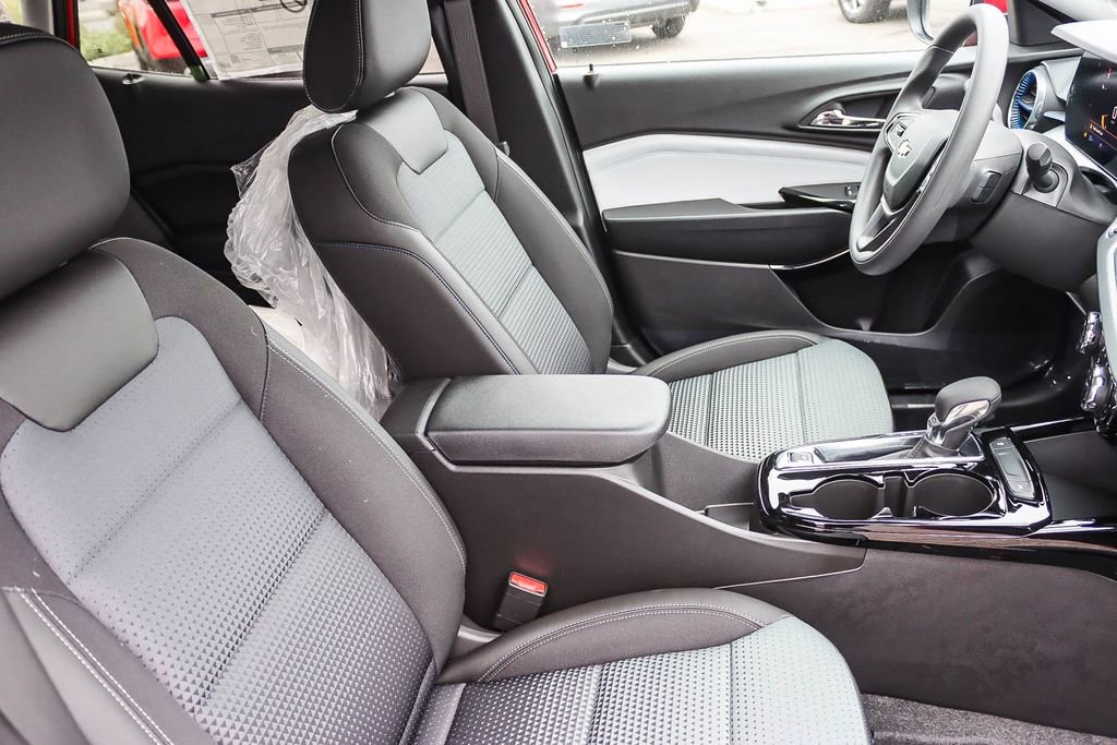 New 2026 Chevrolet Trax LT image 15