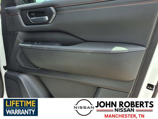 New 2025 Nissan Armada PRO-4X w/ Pro-4X Premium Package image 17