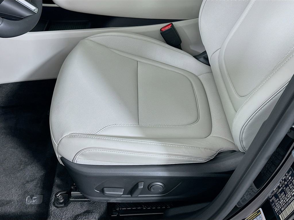 New 2026 Hyundai Tucson Limited w/ Tow & Go Package image 21