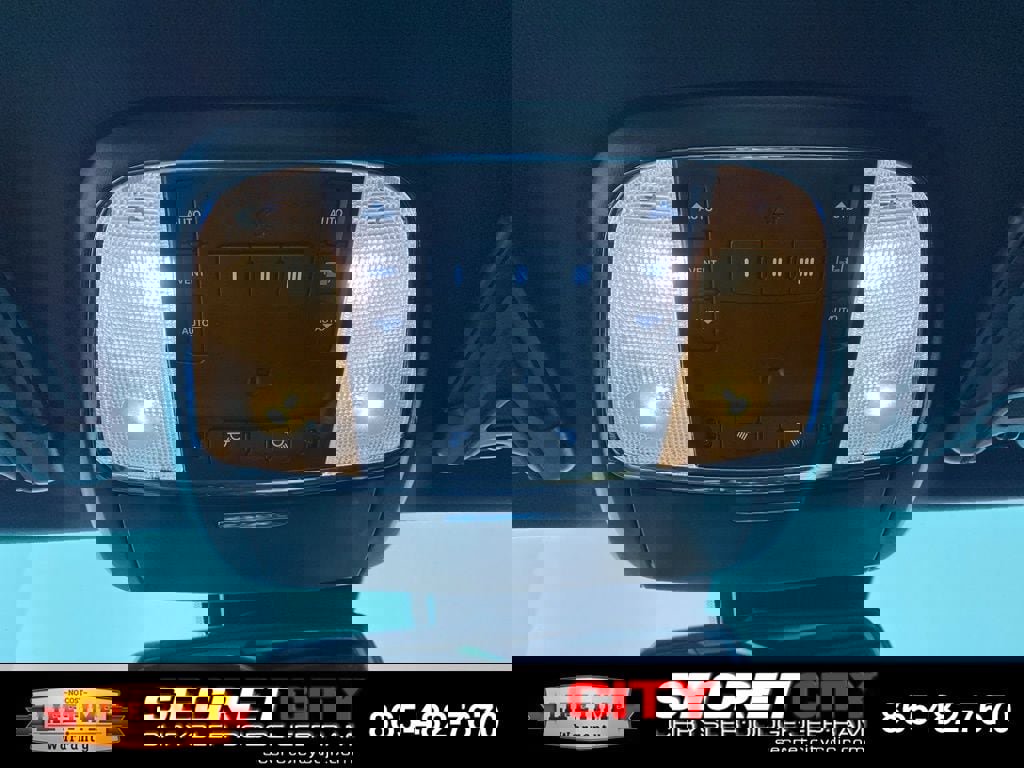 Used 2023 Chrysler 300 S w/ Comfort Group image 20