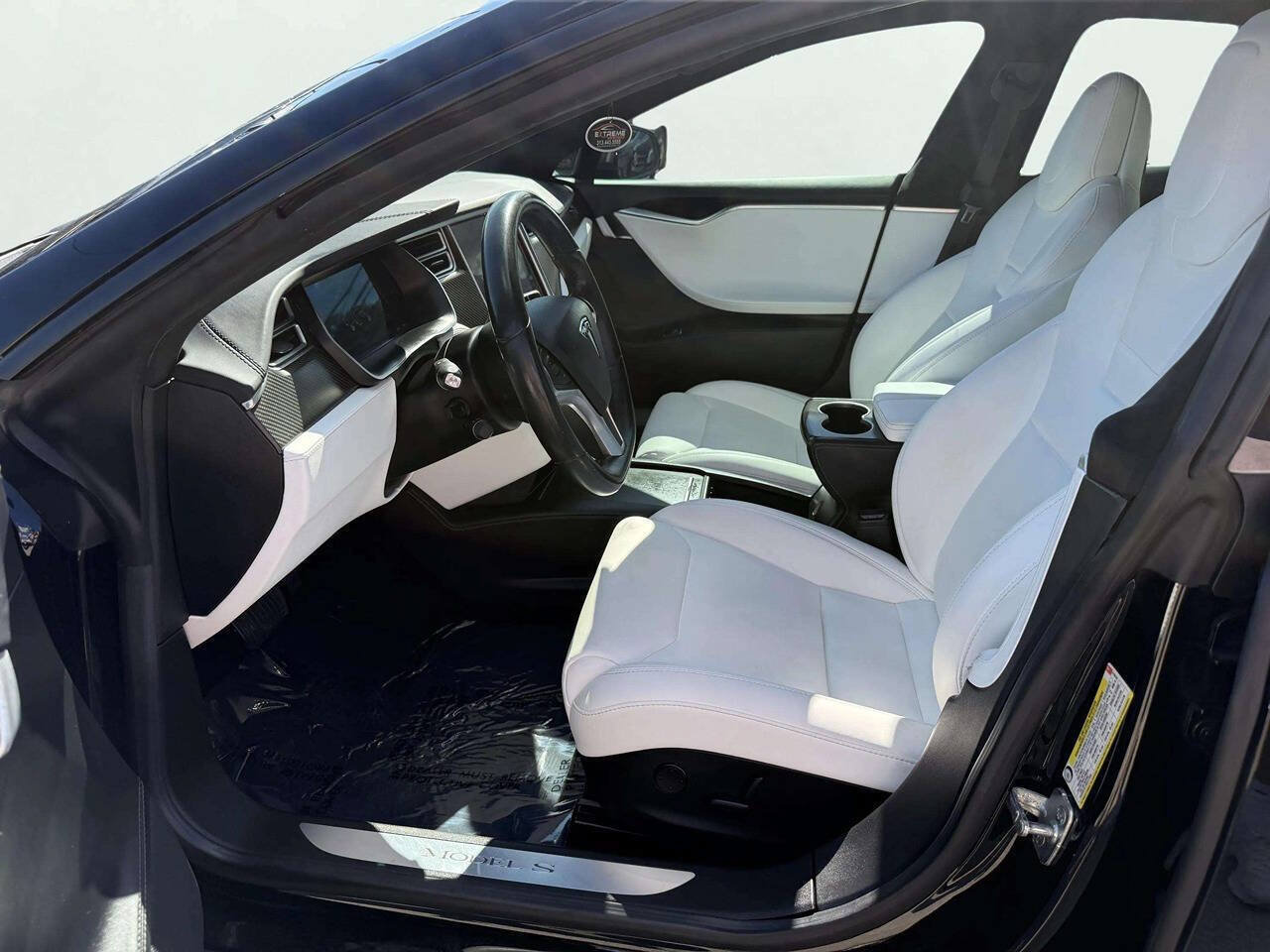 Used 2017 Tesla Model S 75 RWD image 10