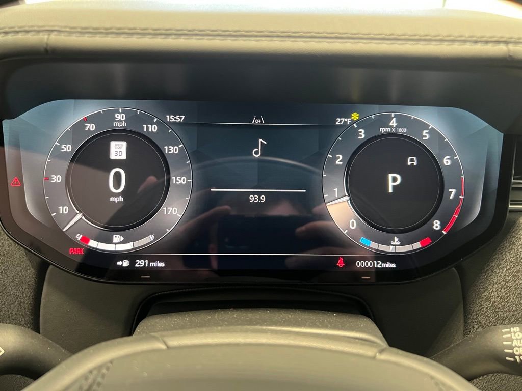 New 2025 Land Rover Range Rover Long Wheelbase SE image 33