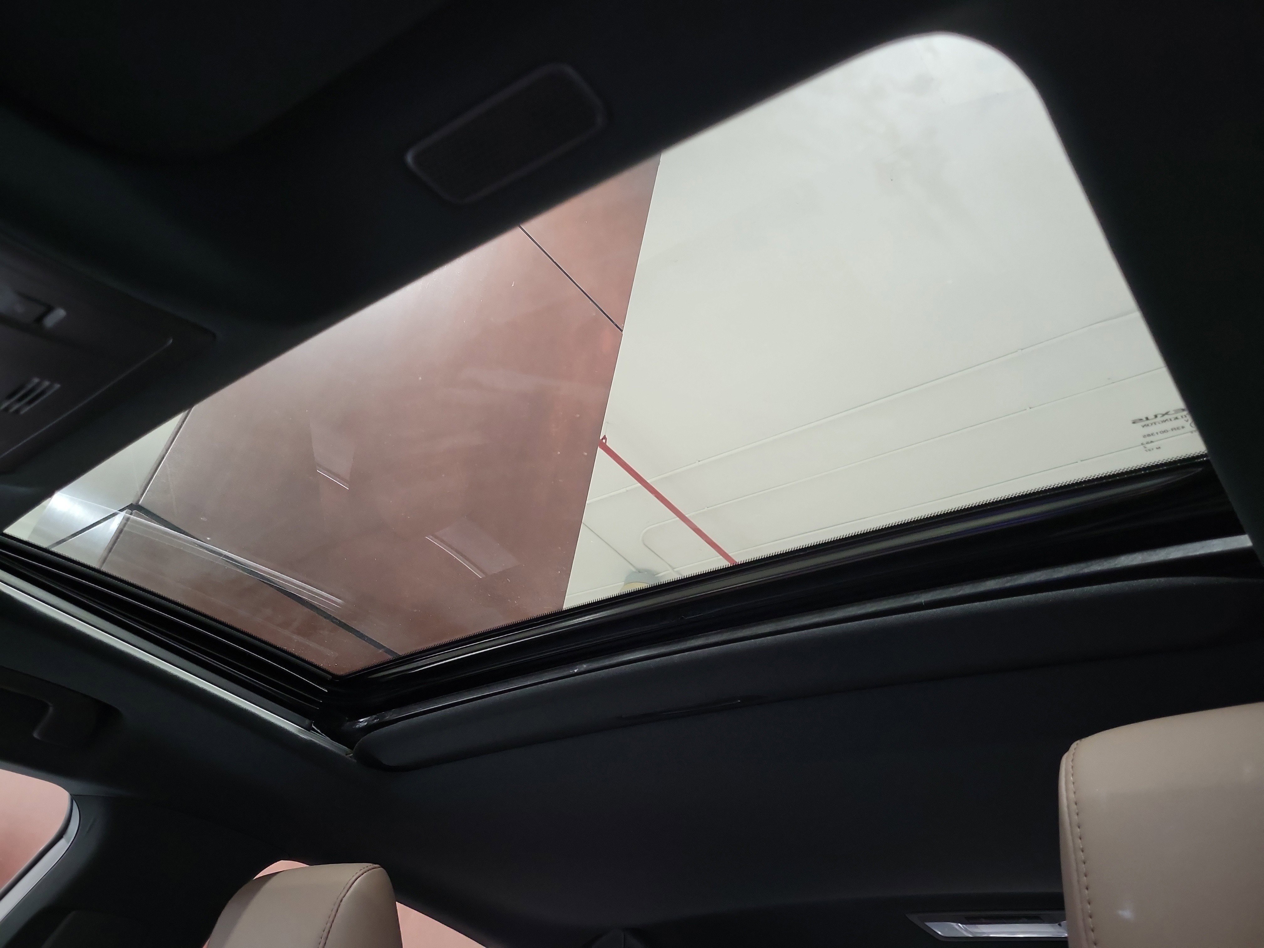 Used 2023 Lexus ES 350 w/ Accessory Package (Z2) image 24