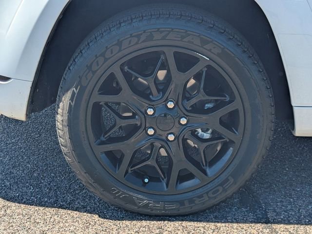 Used 2021 Jeep Grand Cherokee Limited X image 9