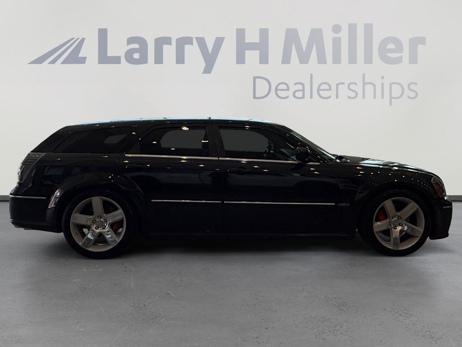 Used 2006 Dodge Magnum SRT8 w/ SRT Option Group III RWD image 6
