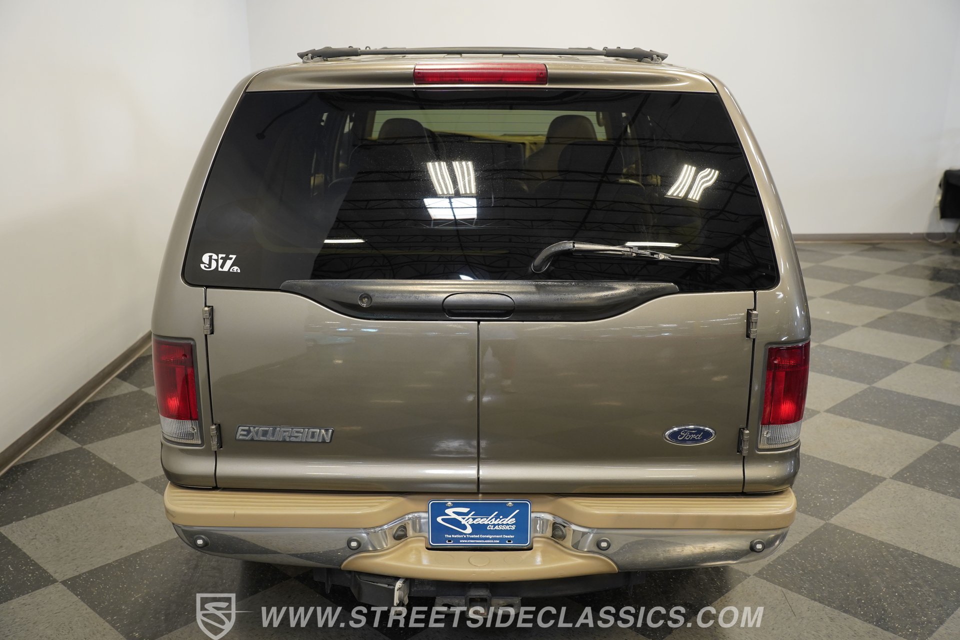 Used 2002 Ford Excursion Limited RWD image 29