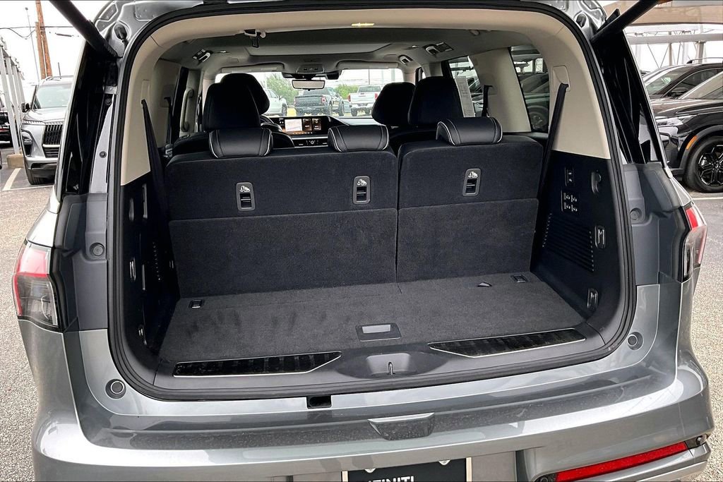 Certified 2025 INFINITI QX80 Sensory AWD/4WD image 50