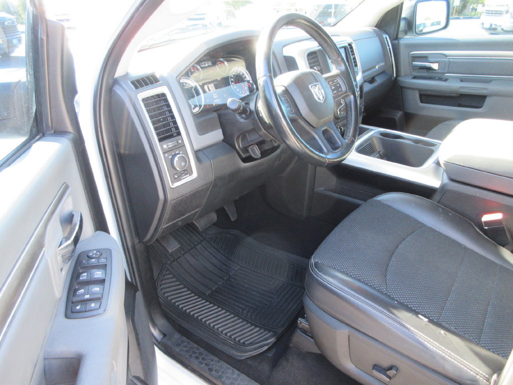 Used 2018 RAM 1500 Lone Star AWD/4WD image 14