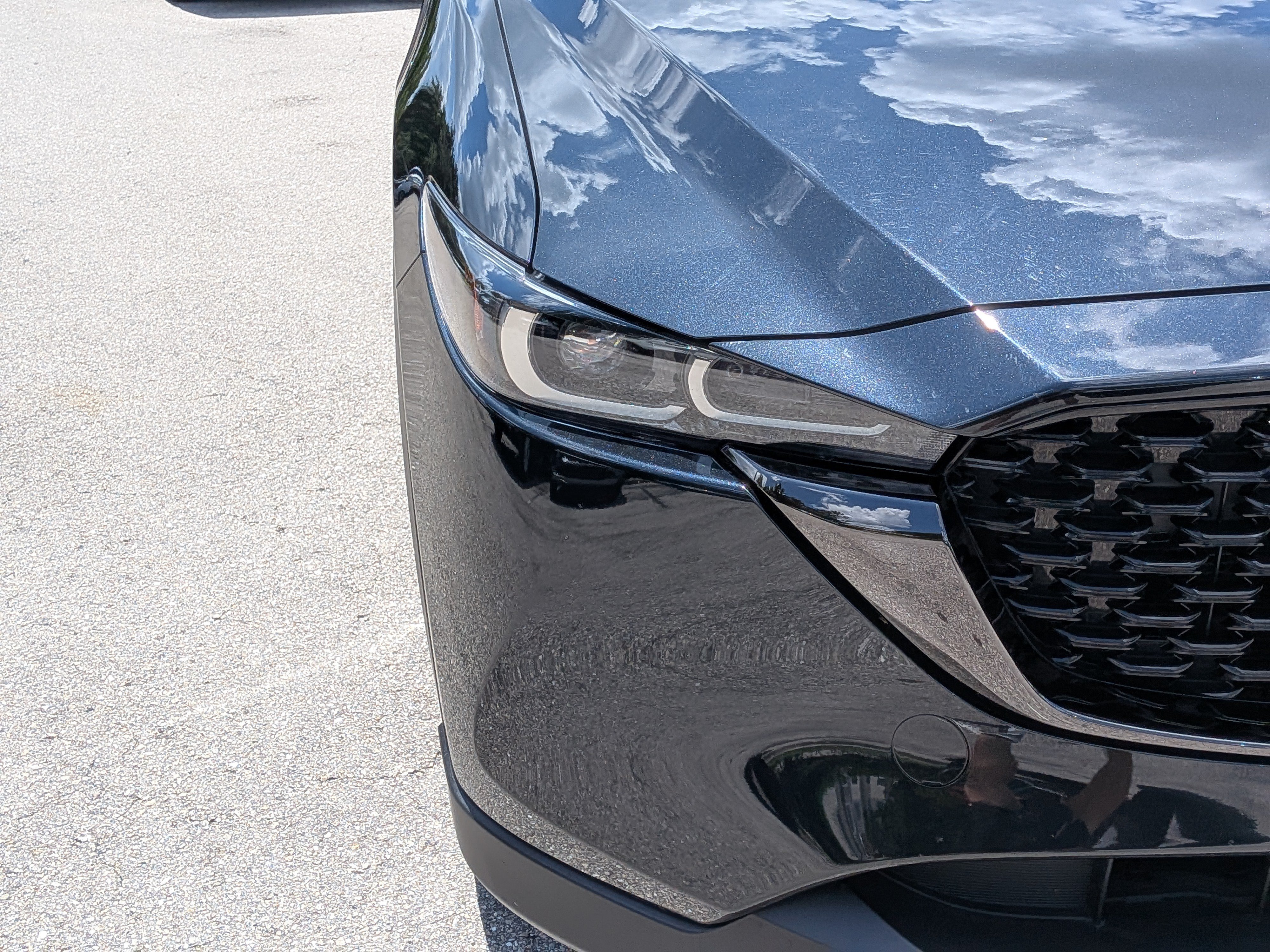 Certified 2025 MAZDA CX-5 Carbon Edition AWD/4WD image 10