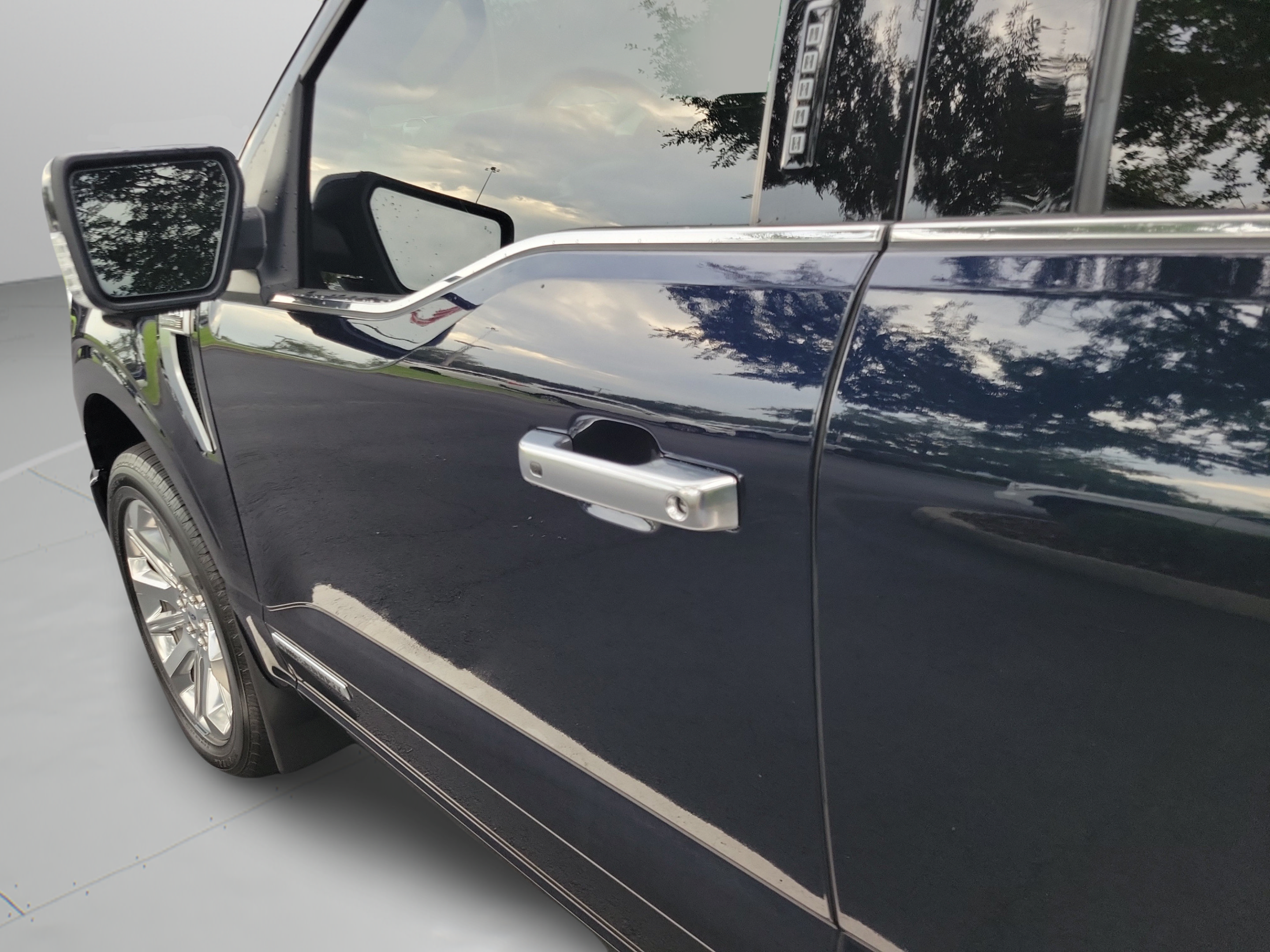 Used 2021 Ford F150 Limited AWD/4WD image 29