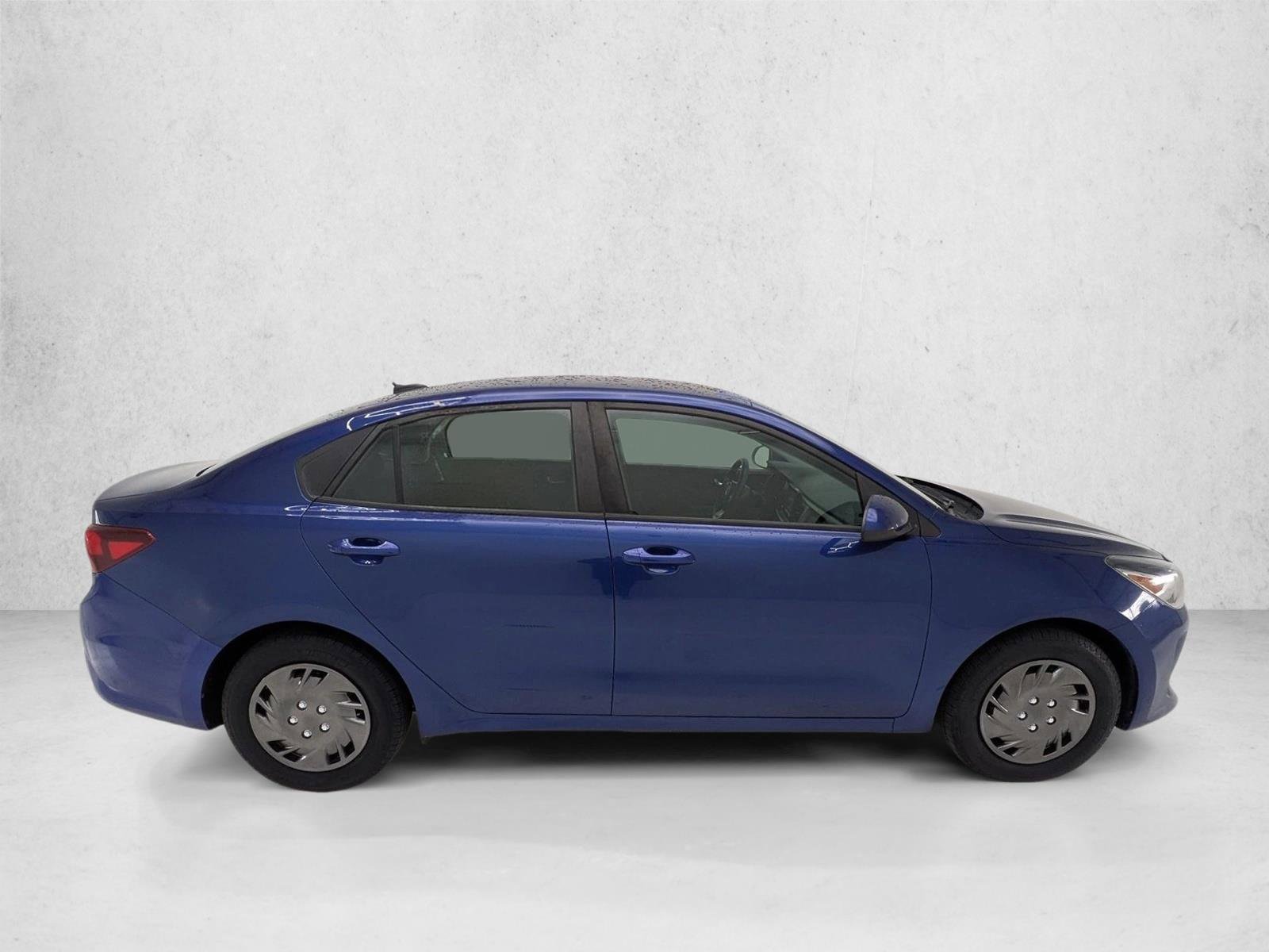Used 2019 Kia Rio S FWD image 4