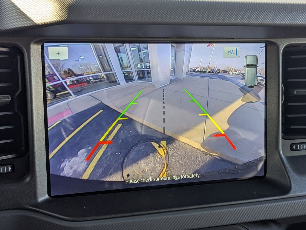 Used 2024 Ford Bronco Everglades image 18