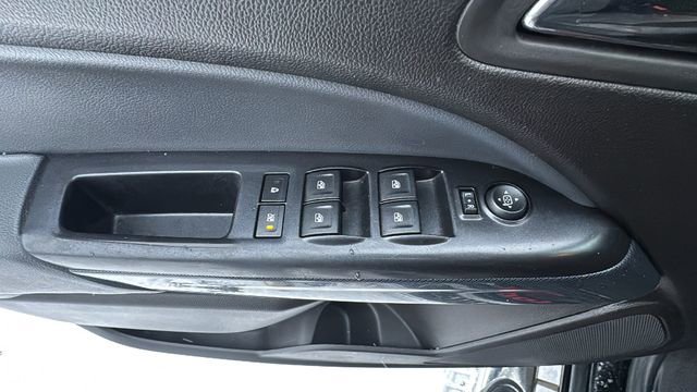 Used 2016 Chevrolet Colorado Z71 image 13