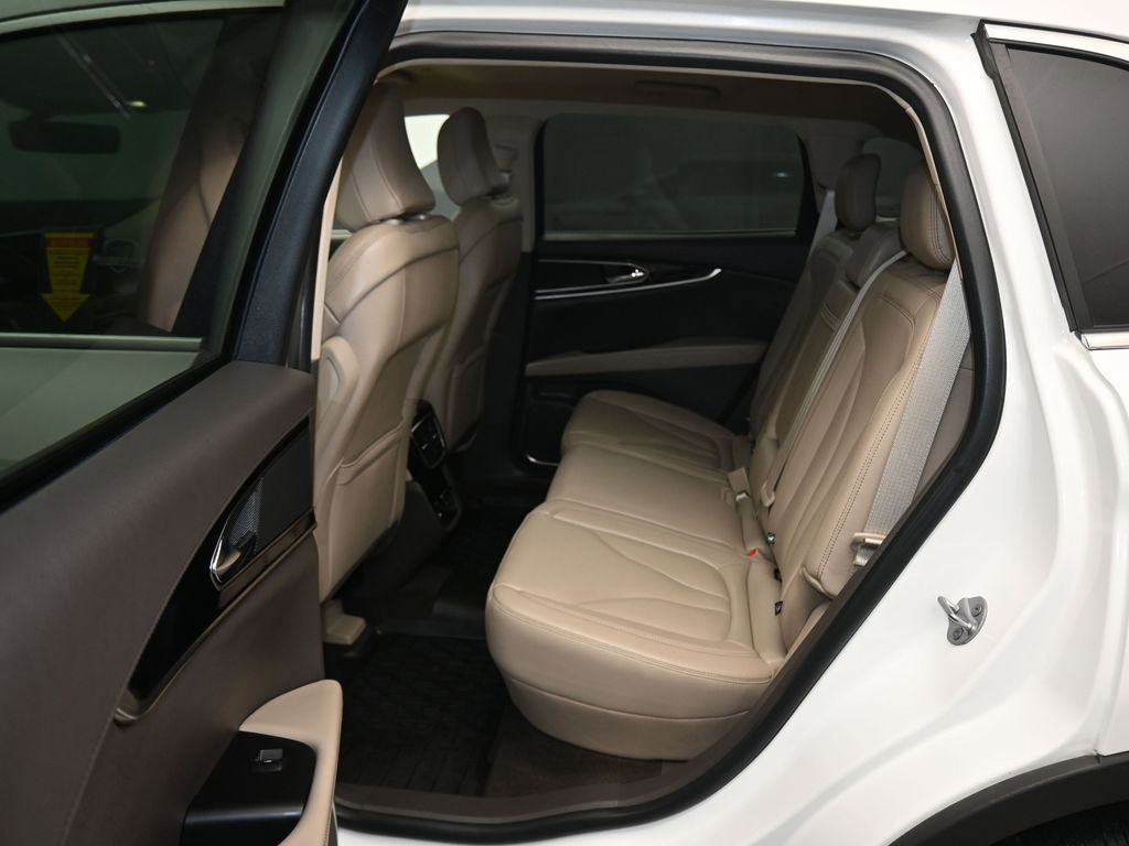 Used 2022 Lincoln Nautilus AWD w/ Premium Package image 32