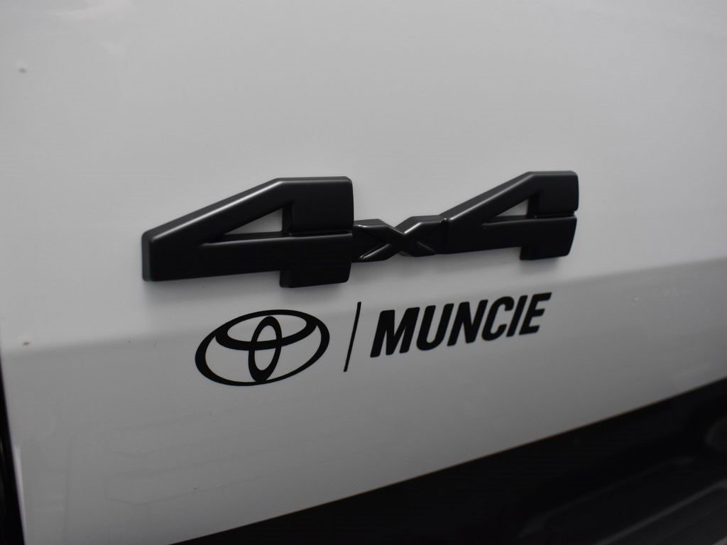 Used 2024 Toyota Tundra SR5 w/ SR5 Convenience Package image 15
