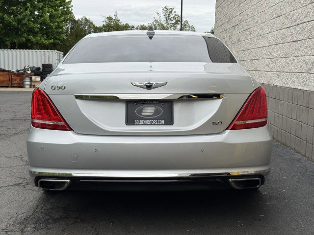 Used 2018 Genesis G90 5.0 Ultimate RWD image 15