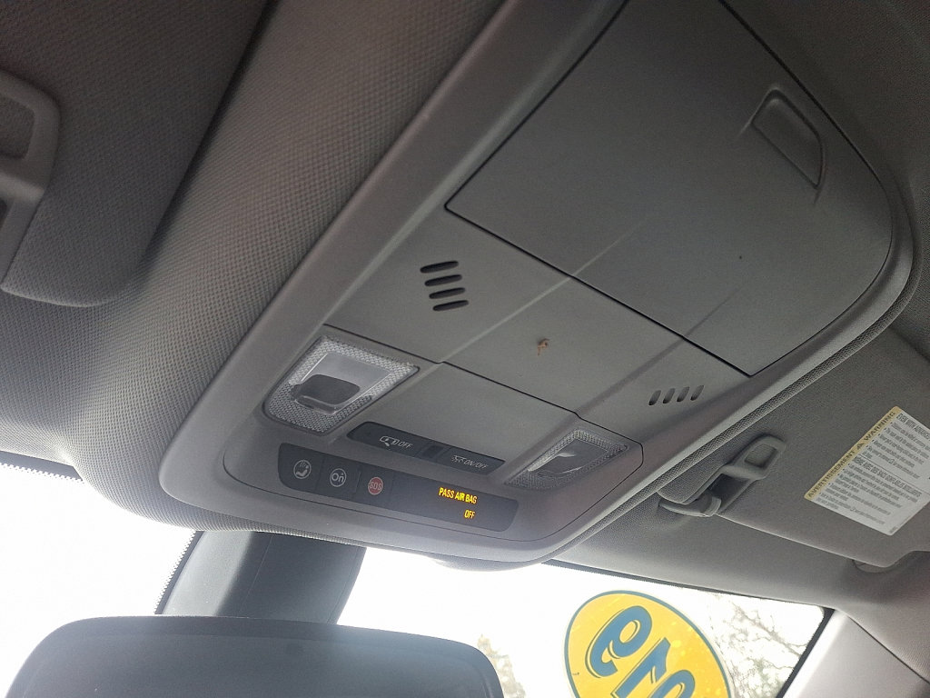 Used 2019 GMC Terrain SLE w/ Driver Convenience Package image 32